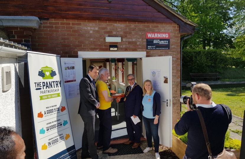 John being photographed with the Mayor of Salisbury